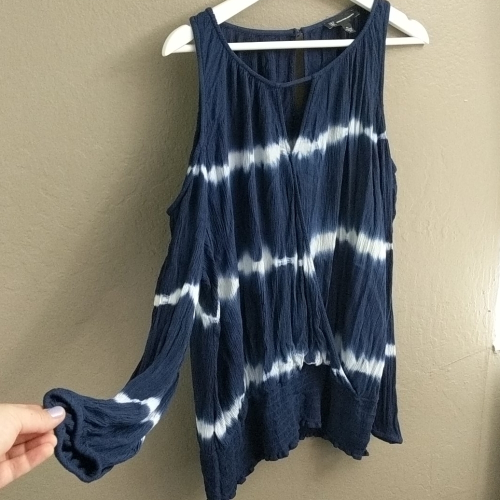 Cold shoulder flowy boho tie dye top w/slouch
